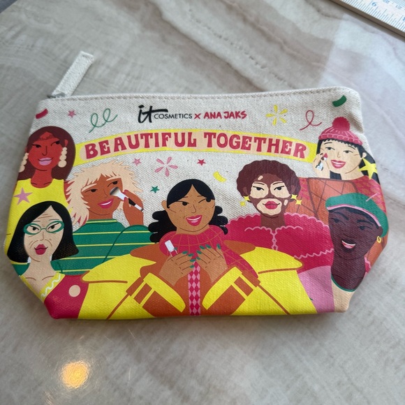 it cosmetics Handbags - IT Cosmetics x Ana Jaks Colorful Makeup Bag